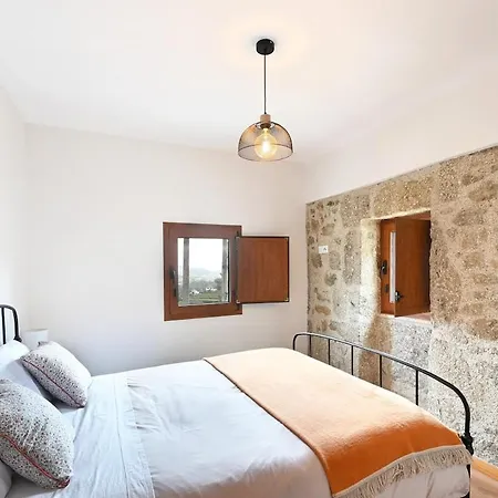 Дом отдыха Casa Do Alfaiate - Piscina & Barbecue - Geres *