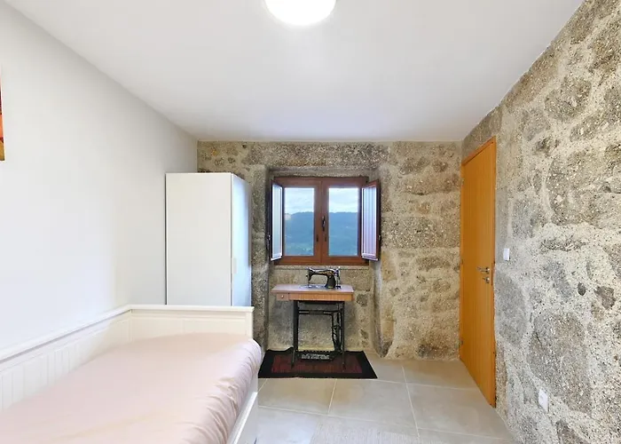 Ferienhaus Casa Do Alfaiate - Piscina & Barbecue - Geres